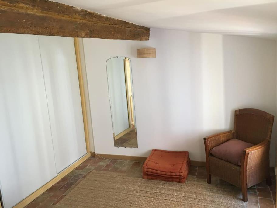 Apartment Lumineux Hyeres